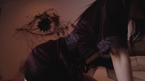 Snapshot of revealyourdarkdesires chatting on September 2025 08:46:01 PM revealyourdarkdesires online show from September 2025 08:46:01 PM