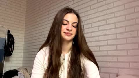 Snapshot of rhiannonmuccigrosso chatting on October 2025 09:32:01 AM Anna online show from October 2025 09:32:01 AM