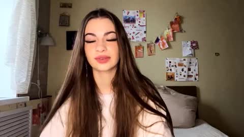 Snapshot of rhiannonmuccigrosso chatting on November 2025 08:46:01 AM Anna online show from November 2025 08:46:01 AM