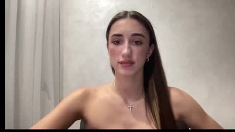 ri_rey online show from September 2025 08:01:01 PM