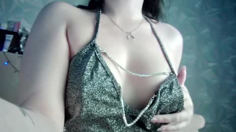 ria_32 online show from December 2024 02:33:01 AM