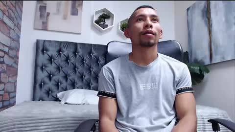 richar_voller online show from December 2024 03:17:01 PM