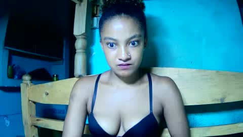 Snapshot of richinah3112 chatting on February 2025 06:04:01 AM richinah3112 online show from February 2025 06:04:01 AM