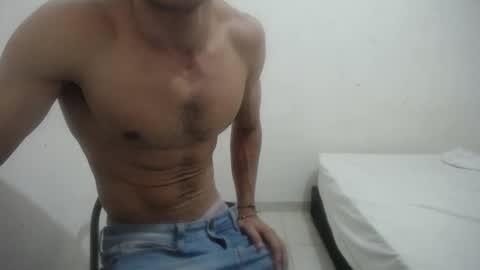 Snapshot of rickcumhot13 chatting on October 2025 06:58:01 PM rickcumhot13 online show from October 2025 06:58:01 PM