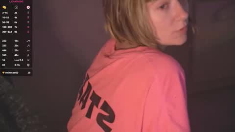 Snapshot of rickisanchez chatting on September 2025 05:05:02 PM RickiSanchez online show from September 2025 05:05:02 PM