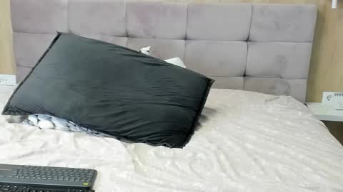 Ricky online show from January 2025 12:02:02 PM