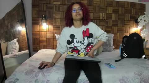Sara online show from September 2025 10:08:01 AM
