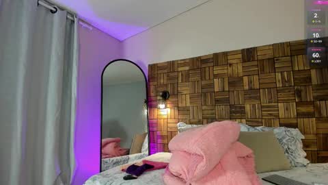 Sara online show from October 2025 10:15:01 AM