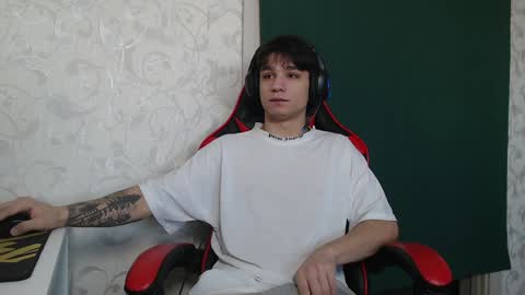 Snapshot of rik_and chatting on December 2024 09:28:02 AM Rick online show from December 2024 09:28:02 AM