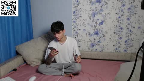 Snapshot of rik_and chatting on December 2024 07:22:01 PM Rick online show from December 2024 07:22:01 PM