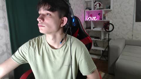 Snapshot of rik_and chatting on February 2025 12:42:01 AM Rick online show from February 2025 12:42:01 AM