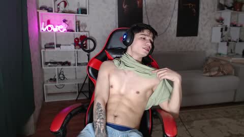 Snapshot of rik_and chatting on February 2025 11:24:01 PM Rick online show from February 2025 11:24:01 PM