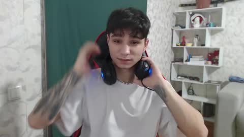 Snapshot of rik_and chatting on February 2025 12:33:01 PM Rick online show from February 2025 12:33:01 PM