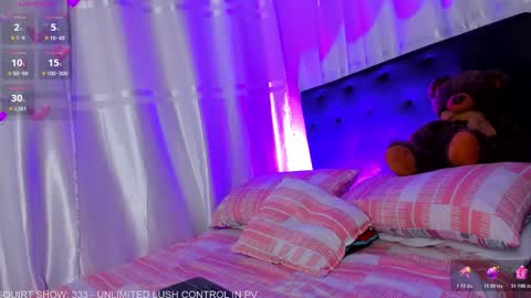 Snapshot of riley_black chatting on October 2025 11:33:02 AM Bela online show from October 2025 11:33:02 AM