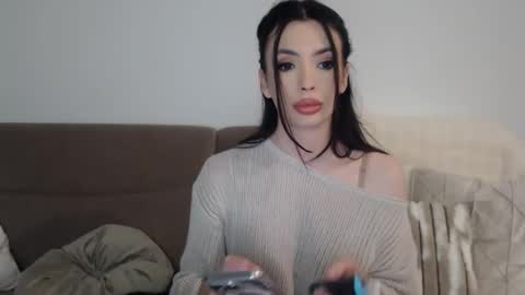 RileyEve online show from October 2025 09:52:01 PM