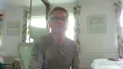 Snapshot of ringomar chatting on November 2025 11:27:02 AM Rob online show from November 2025 11:27:02 AM