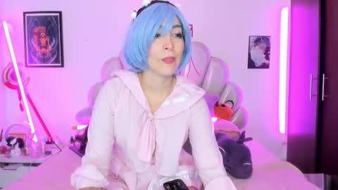    online show from October 2025 10:40:01 PM