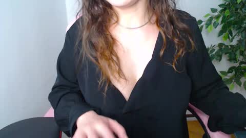 Ripe cherries online show from September 2025 08:12:02 PM
