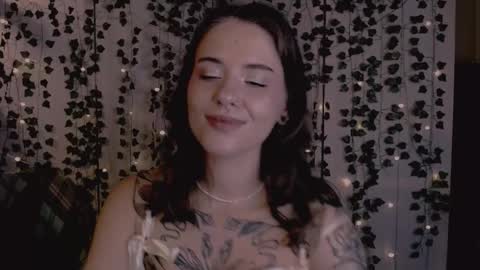 risha_laass online show from September 2025 08:25:01 PM