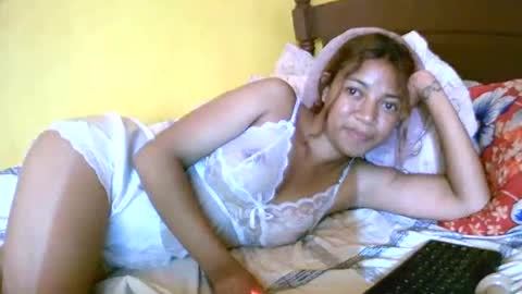Lovelyhot online show from February 2025 12:17:02 PM