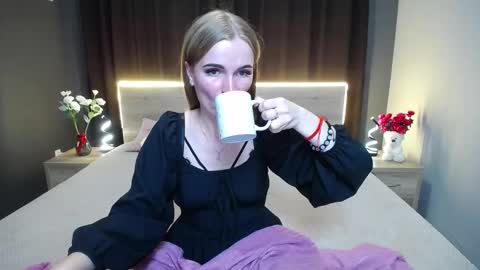 ritakiskis online show from September 2025 07:04:01 PM