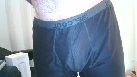 Snapshot of rj8090 chatting on November 2025 10:19:01 PM rj8090 online show from November 2025 10:19:01 PM