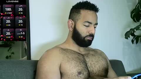 SebasRoa online show from October 2025 02:40:01 PM