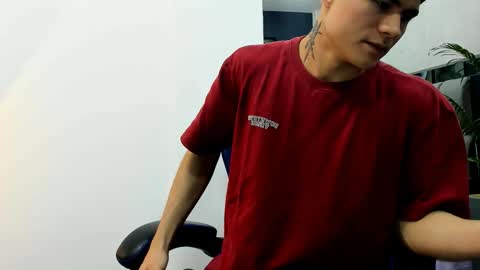 Roan Birkin online show from September 2025 07:41:02 PM