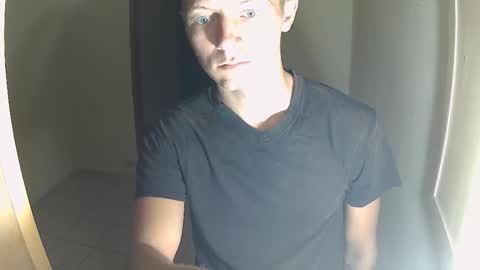 Snapshot of roastingcorn chatting on October 2025 12:28:02 PM RoastingCorn online show from October 2025 12:28:02 PM