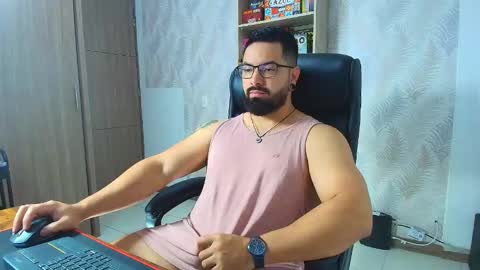 Snapshot of robby_k chatting on November 2025 09:02:02 PM Robby online show from November 2025 09:02:02 PM