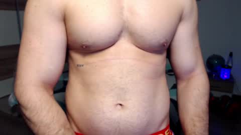 Snapshot of robbyshawz chatting on January 2025 08:49:02 AM robbyshawz online show from January 2025 08:49:02 AM