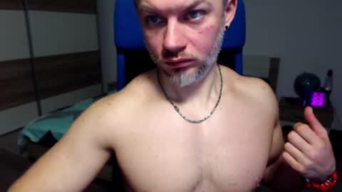 Snapshot of robbyshawz chatting on January 2025 09:05:01 AM robbyshawz online show from January 2025 09:05:01 AM