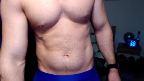 Snapshot of robbyshawz chatting on January 2025 05:37:01 AM robbyshawz online show from January 2025 05:37:01 AM