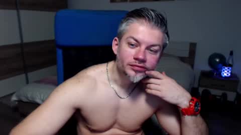 Snapshot of robbyshawz chatting on February 2025 09:11:01 AM robbyshawz online show from February 2025 09:11:01 AM