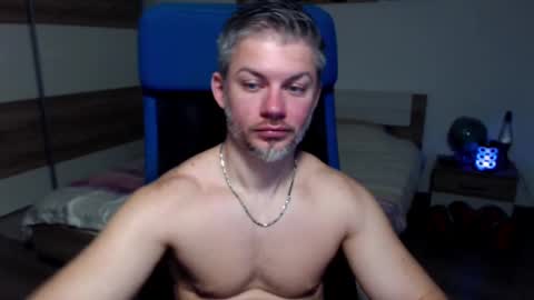 Snapshot of robbyshawz chatting on March 2025 10:43:02 AM robbyshawz online show from March 2025 10:43:02 AM