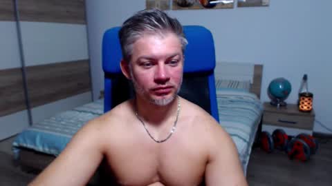 Snapshot of robbyshawz chatting on September 2025 06:13:01 AM robbyshawz online show from September 2025 06:13:01 AM