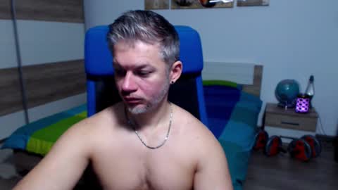 Snapshot of robbyshawz chatting on October 2025 06:25:02 AM robbyshawz online show from October 2025 06:25:02 AM