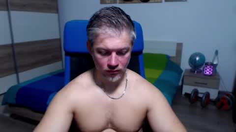 Snapshot of robbyshawz chatting on October 2025 08:26:01 AM robbyshawz online show from October 2025 08:26:01 AM