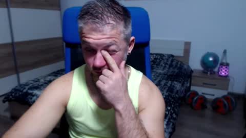 Snapshot of robbyshawz chatting on October 2025 06:58:01 AM robbyshawz online show from October 2025 06:58:01 AM