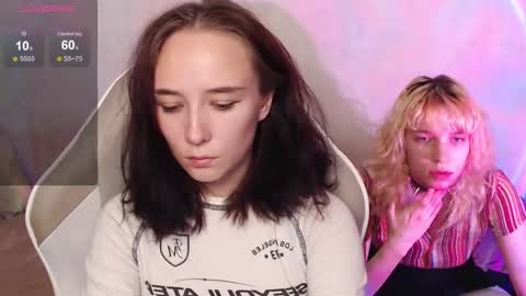 Snapshot of robin_yours chatting on September 2025 12:18:01 PM Robin your online show from September 2025 12:18:01 PM