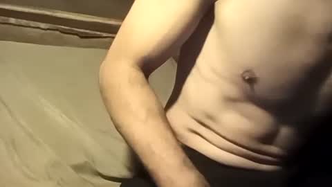 Snapshot of robincom23 chatting on October 2025 08:46:02 AM R online show from October 2025 08:46:02 AM