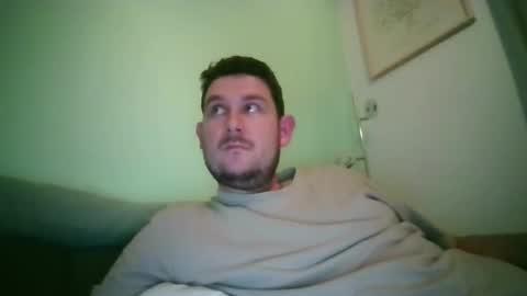 Snapshot of robtheman94 chatting on November 2025 09:16:02 PM Robin online show from November 2025 09:16:02 PM