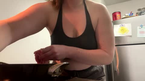 robyn6869 online show from February 2025 02:24:01 PM