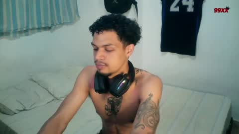 Rocco online show from November 2025 02:17:02 AM