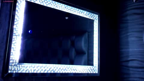 Snapshot of rocco_santos chatting on October 2025 12:14:02 PM rocco_santos online show from October 2025 12:14:02 PM