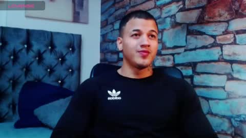 Snapshot of rocco_santos chatting on October 2025 12:22:02 AM rocco_santos online show from October 2025 12:22:02 AM