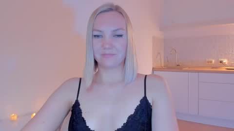 Snapshot of rock__baby chatting on January 2025 04:16:02 AM rock__baby online show from January 2025 04:16:02 AM