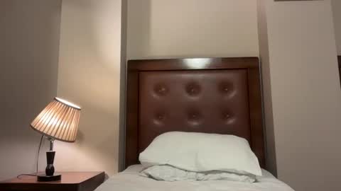 Snapshot of rockybee1 chatting on October 2025 11:17:02 PM rockybee1 online show from October 2025 11:17:02 PM