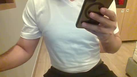 Snapshot of rockysam090 chatting on October 2025 10:48:02 AM rockysam090 online show from October 2025 10:48:02 AM