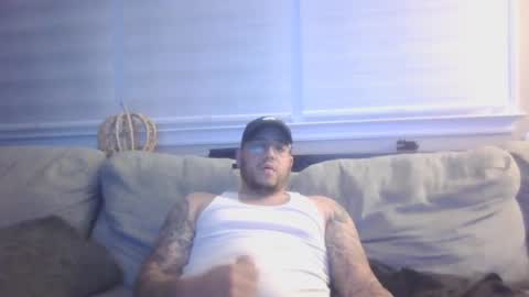 roddy_pipeher215 online show from October 2025 05:37:01 AM